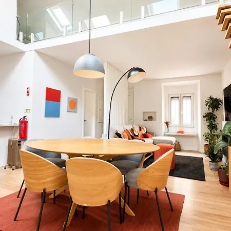 Loft-style With Mezzanine In Belém *