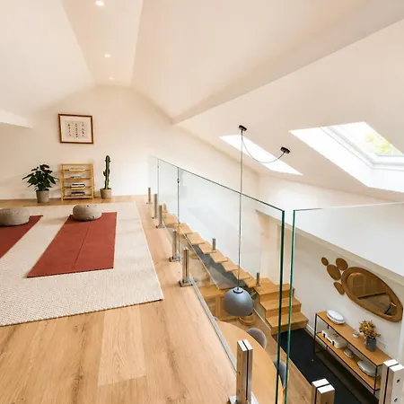 Loft-style With Mezzanine In Belem *